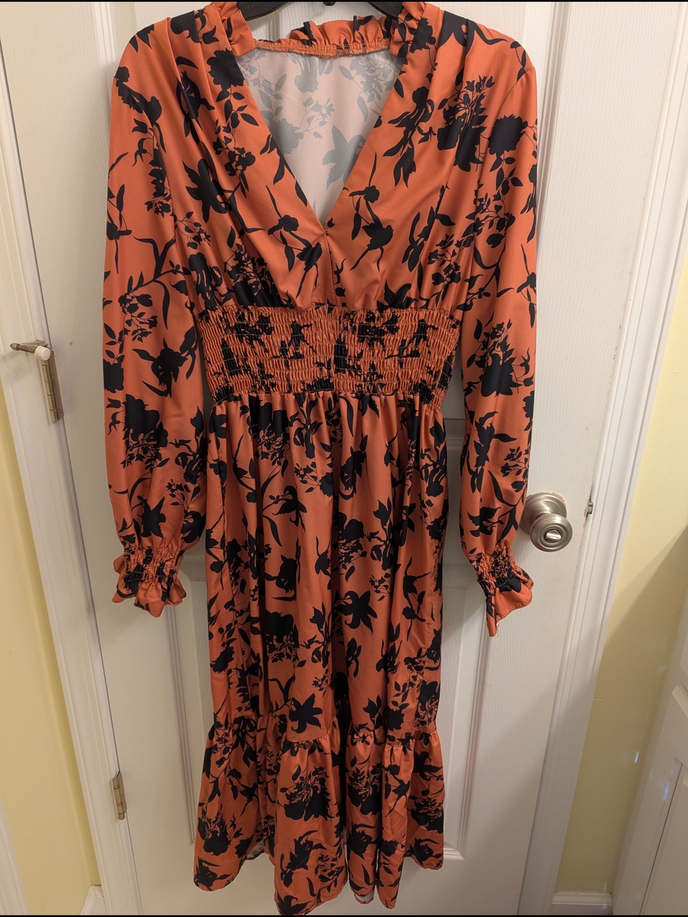 Women's Rust Floral Long-Sleeve Smocked Midi Dress